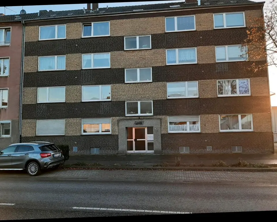 5 Zimmer Wohnung mit 100 m² in Emmerich am Rhein – Bild 1
