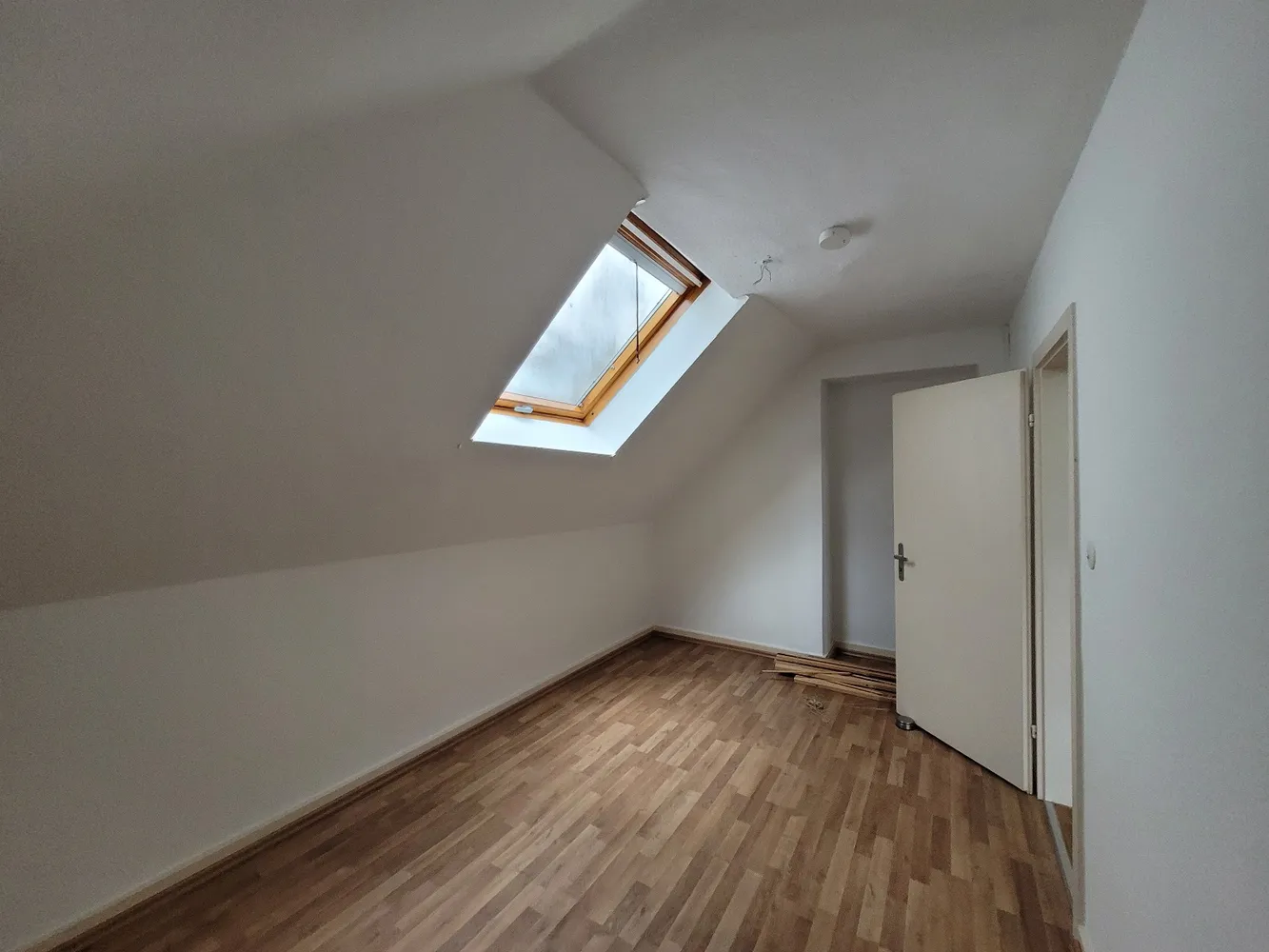 4 Zimmer Wohnung mit 87 m² in Bonn – Bild 8