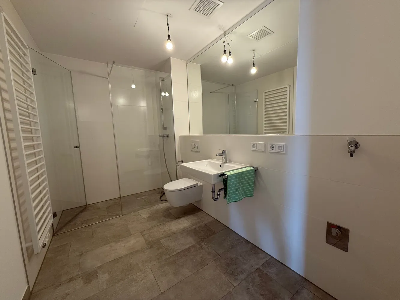 2 Zimmer Wohnung mit 80 m² in Augsburg – Bild 7