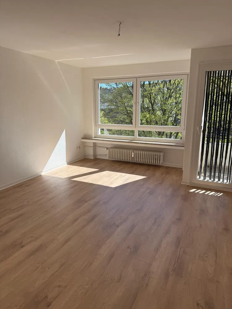 3 Zimmer Wohnung mit 76 m² in Wuppertal – Bild 1