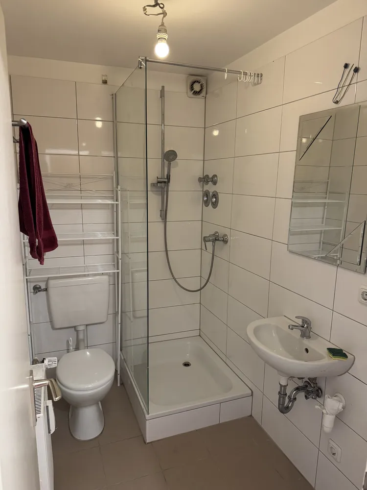 1 room apartment with 37 m² in Munich – Photo 4