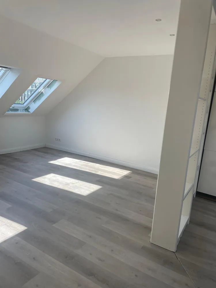 2 Zimmer Wohnung mit 42 m² in Hannover – Bild 2