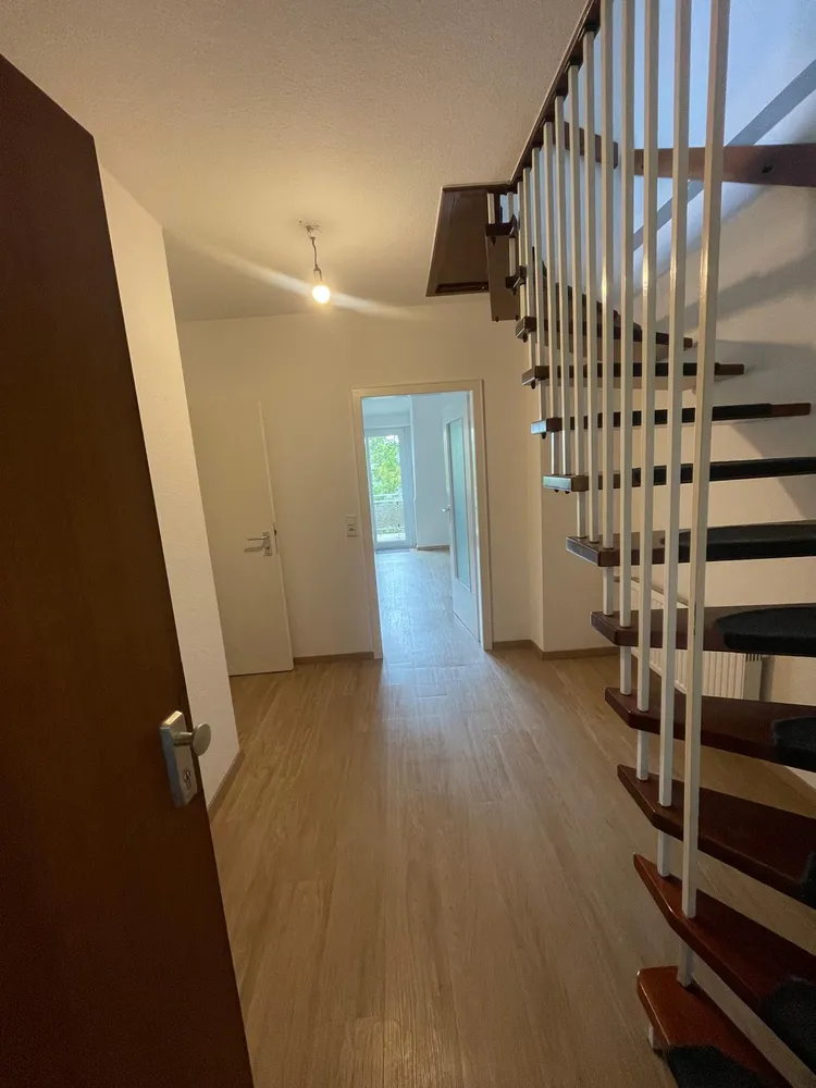 2 Zimmer Wohnung mit 91 m² in Köln – Bild 1
