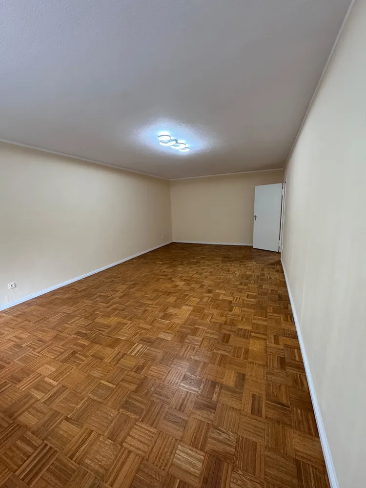 3 Zimmer Wohnung mit 85 m² in Berlin – Bild 2