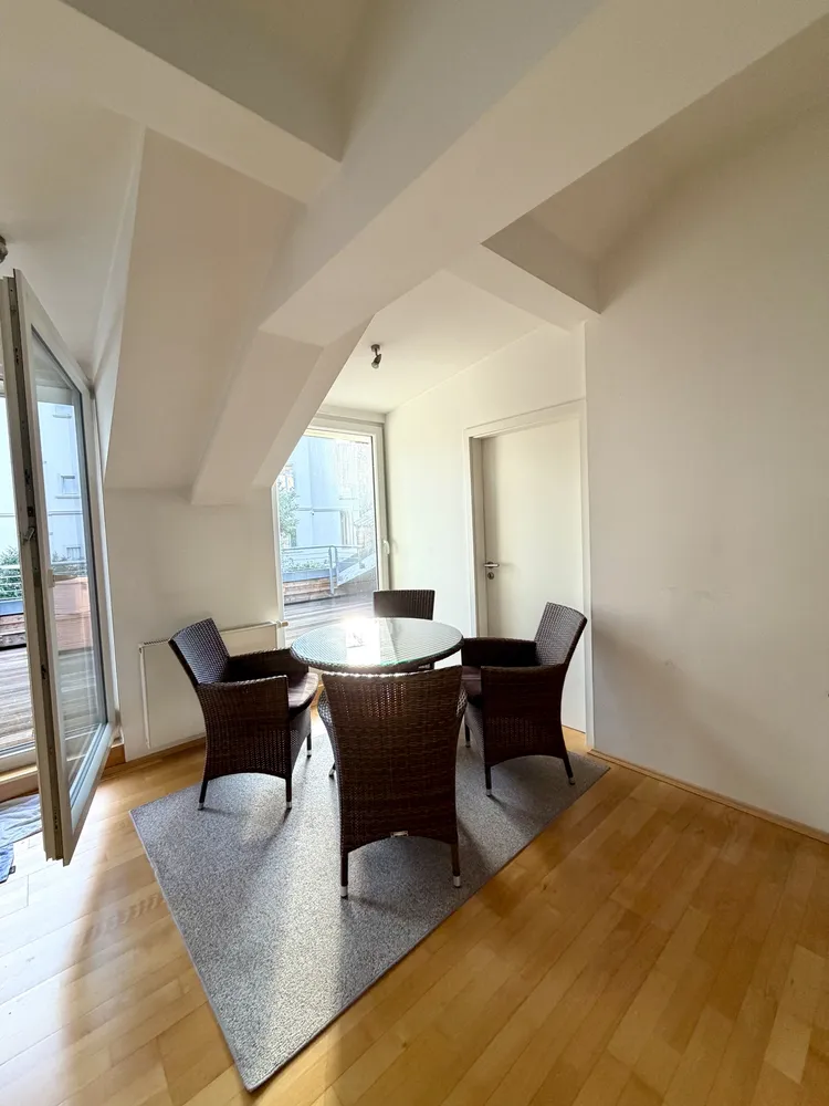 3 Zimmer Wohnung mit 72 m² in Wiesbaden – Bild 6