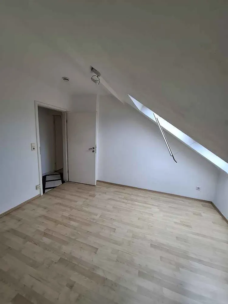 2 Zimmer Wohnung mit 65 m² in Frankfurt am Main – Bild 10