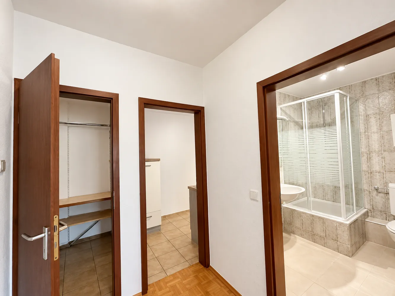 2 Zimmer Wohnung mit 35 m² in Essen – Bild 4