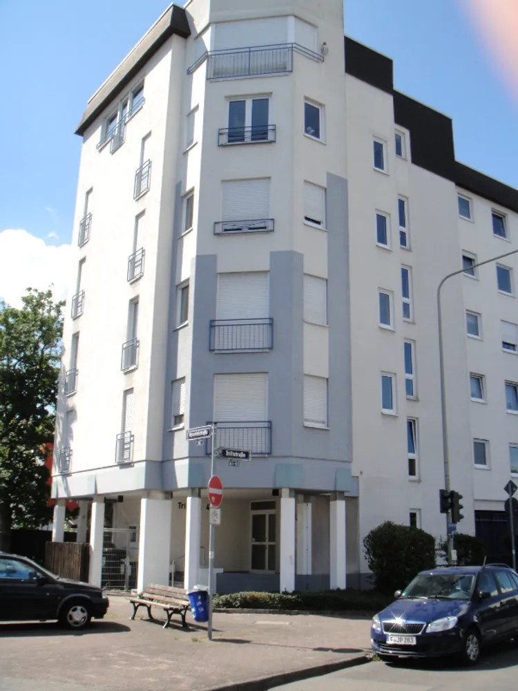3 Zimmer Wohnung mit 88 m² in Frankfurt am Main – Bild 1