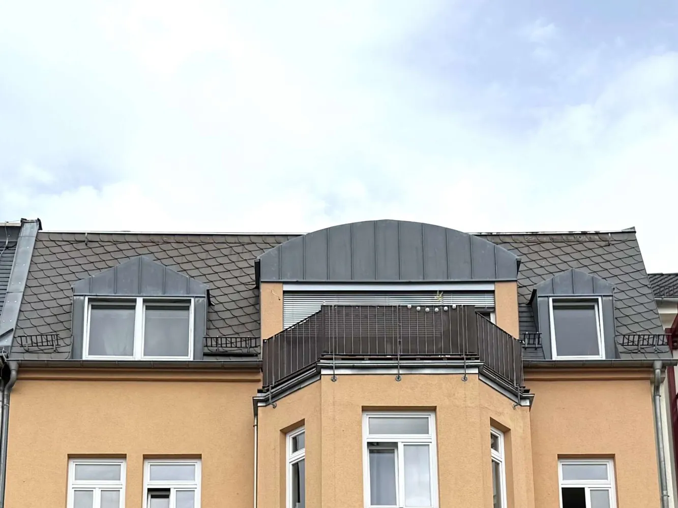 2 Zimmer Wohnung mit 80 m² in Plauen – Bild 1