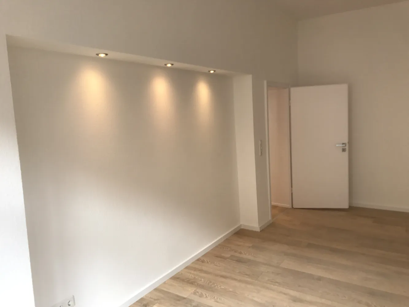 3 Zimmer Wohnung mit 68 m² in Wiesbaden – Bild 1