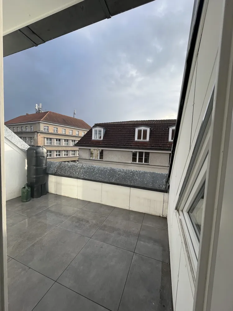4 Zimmer Wohnung mit 118 m² in Berlin – Bild 3