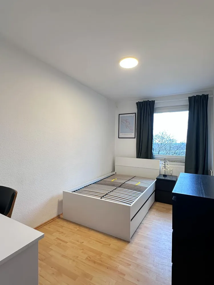 WG-Zimmer mit 11 m² in Essen – Bild 2