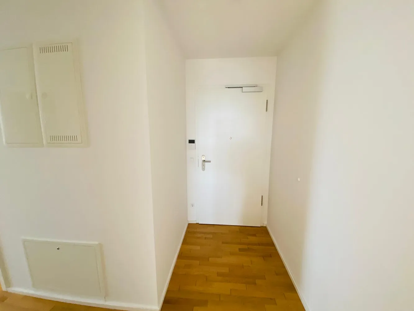 3 Zimmer Wohnung mit 77 m² in Berlin – Bild 2