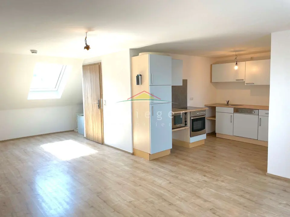 2 Zimmer Wohnung mit 35 m² in Deggendorf – Bild 2