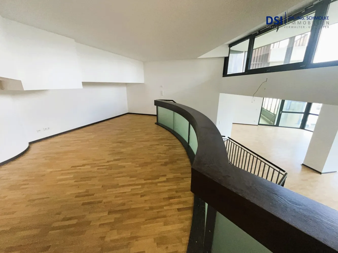 1 Zimmer Wohnung mit 200 m² in Köln – Bild 7
