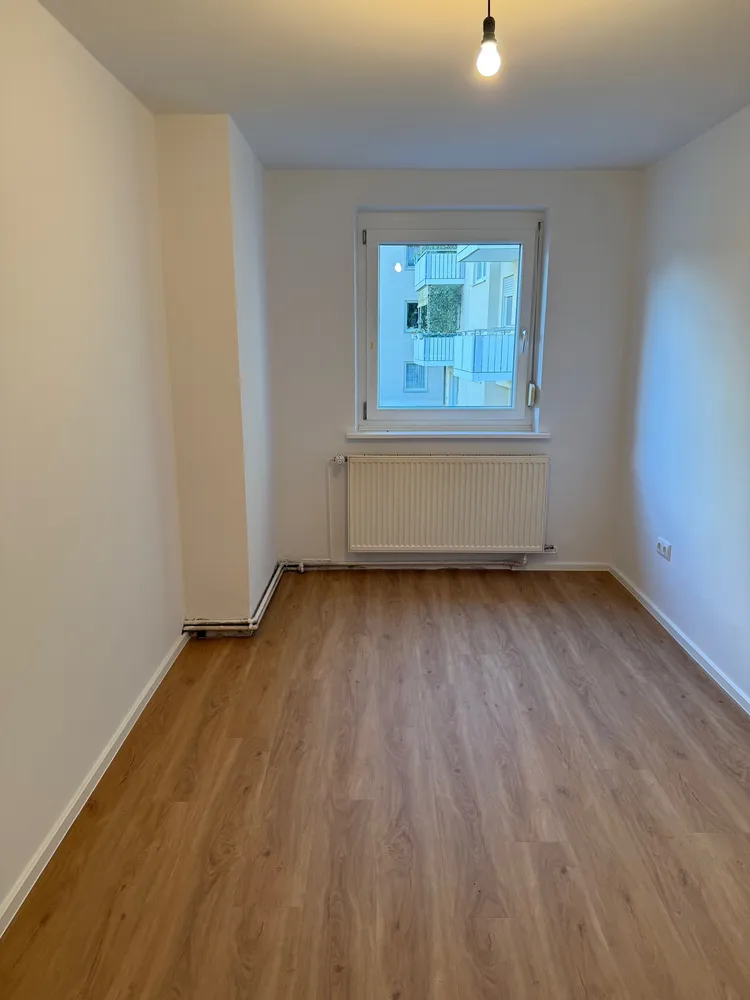 4 Zimmer Wohnung mit 110 m² in Augsburg – Bild 4
