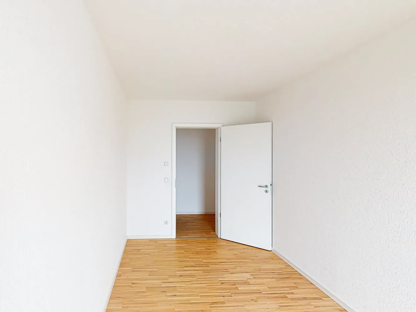 5 Zimmer Wohnung mit 120 m² in Erfurt – Bild 6