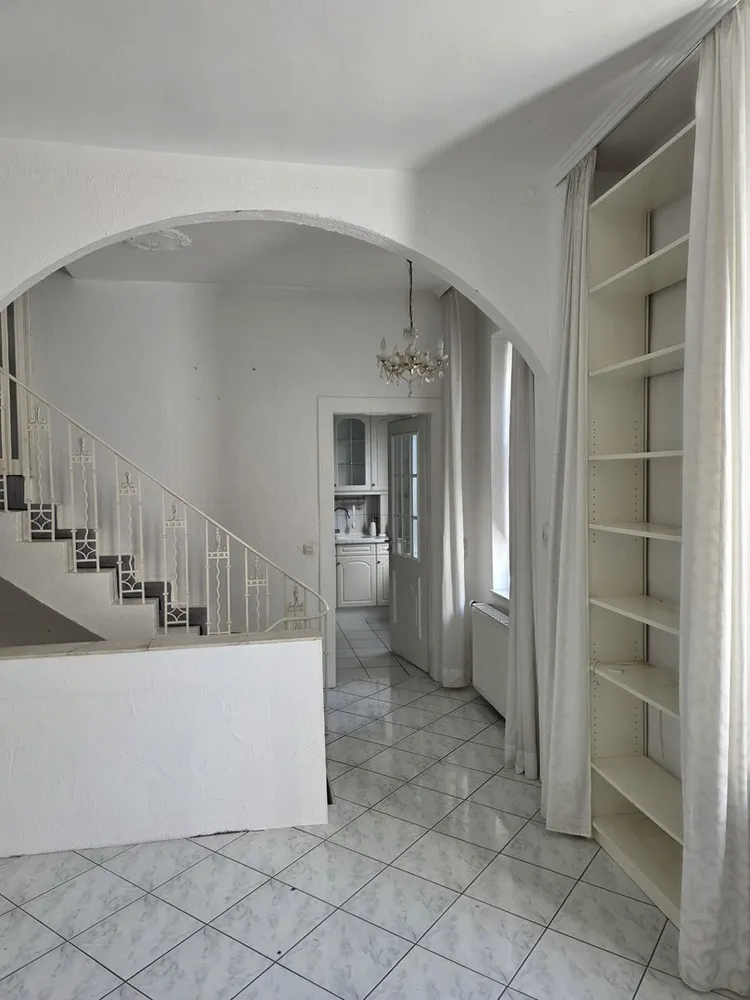 6 Zimmer Haus mit 140 m² in Düsseldorf – Bild 3
