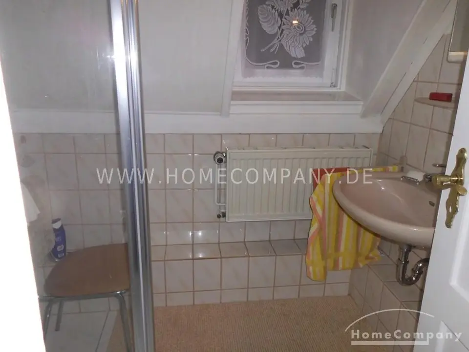 Shared room with 60 m² in Neumünster – Photo 4