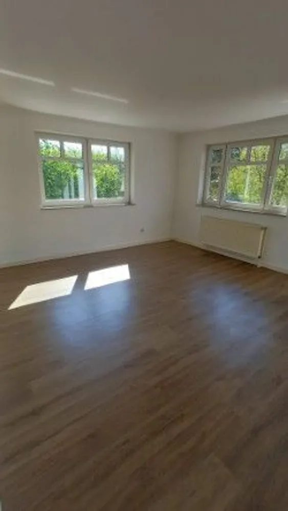 4 Zimmer Wohnung mit 120 m² in Langenhagen – Bild 4