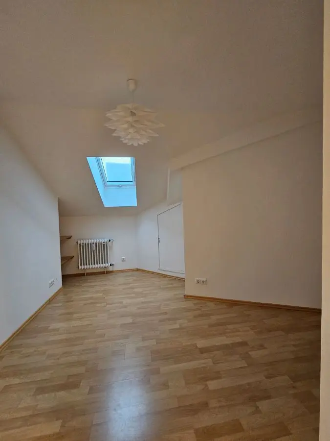 4 Zimmer Wohnung mit 90 m² in Traunstein – Bild 2