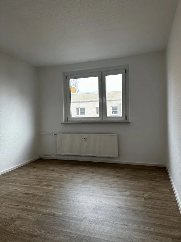 2 Zimmer Wohnung mit 69 m² in Halle (Saale) – Bild 1