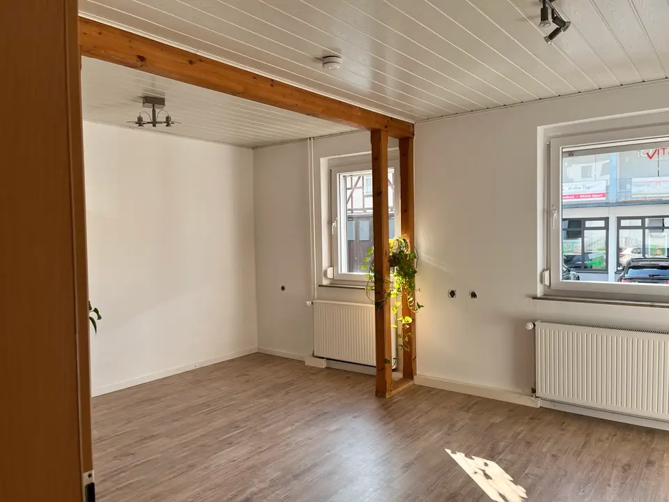 6 Zimmer Haus mit 120 m² in Kassel – Bild 1