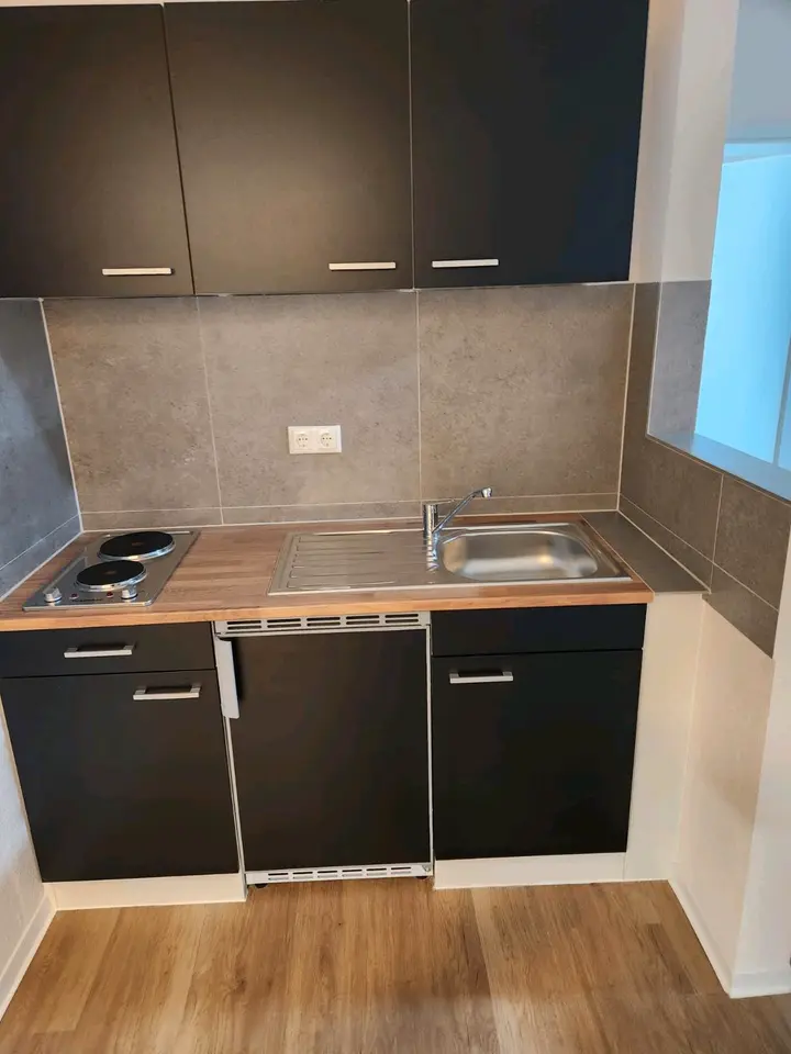 1 Zimmer Haus mit 27 m² in Frankfurt am Main – Bild 2