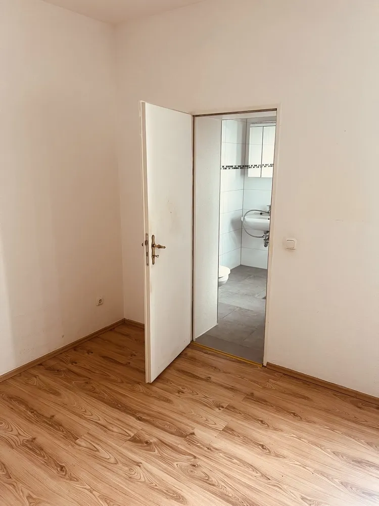 1 Zimmer Wohnung mit 36 m² in Köln – Bild 6