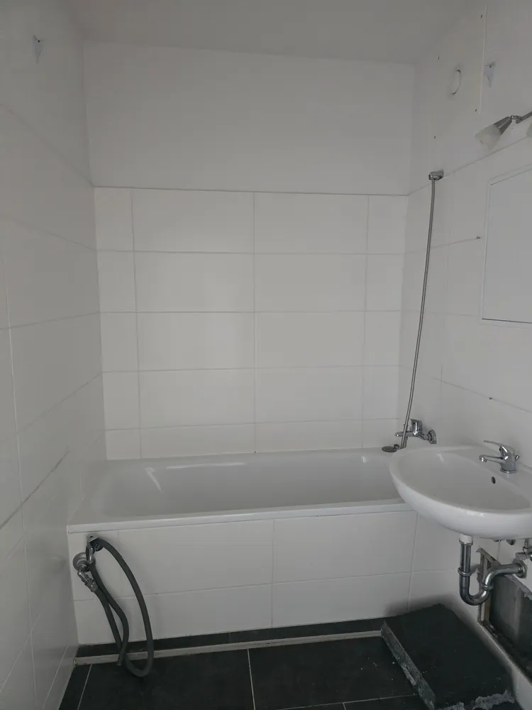 3 Zimmer Wohnung mit 58 m² in Halle (Saale) – Bild 3