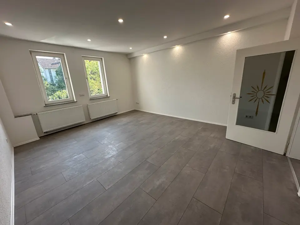 3 Zimmer Wohnung mit 145 m² in Kassel – Bild 2