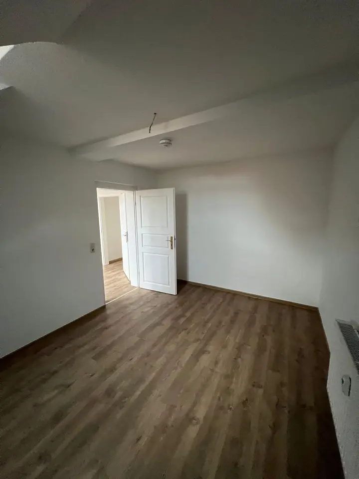 3 Zimmer Wohnung mit 84 m² in Altenburg – Bild 4