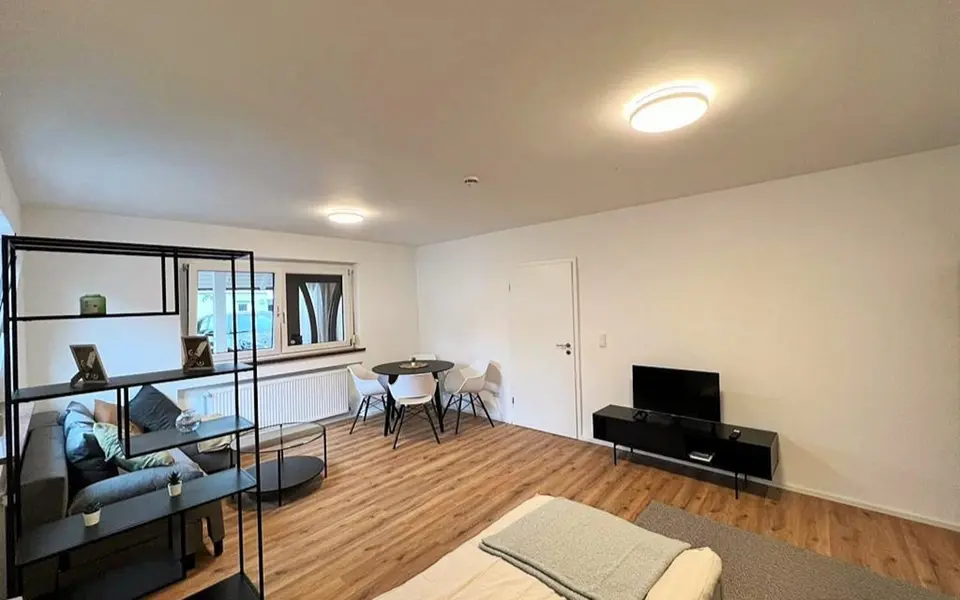 WG-Zimmer mit 55 m² in Herrenberg – Bild 1