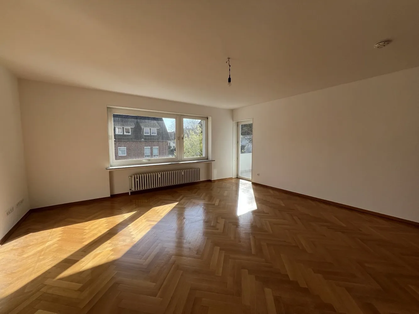 4 Zimmer Wohnung mit 99 m² in Langenhagen – Bild 2