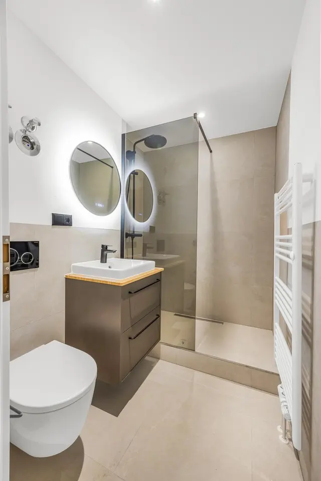 5 Zimmer Wohnung mit 10 m² in München – Bild 10