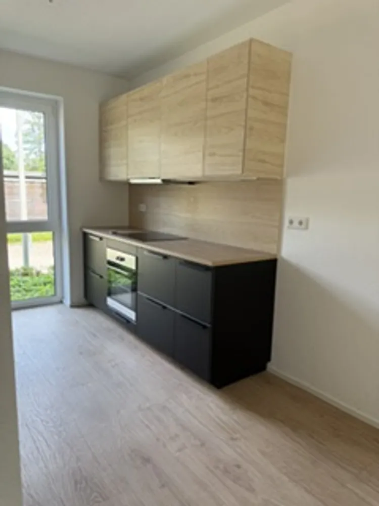 3 Zimmer Wohnung mit 95 m² in Hannover – Bild 2