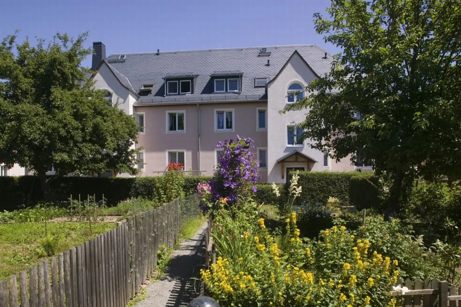 4 room apartment with 101 m² in Chemnitz – Photo 1