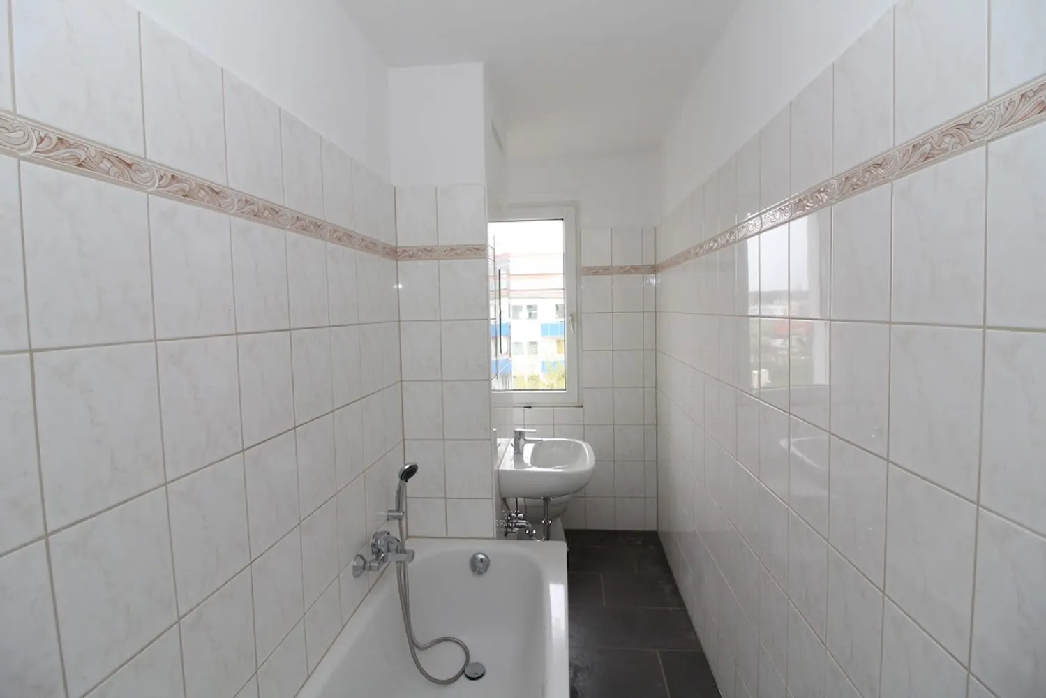 2 Zimmer Wohnung mit 46 m² in Lutherstadt Wittenberg – Bild 6