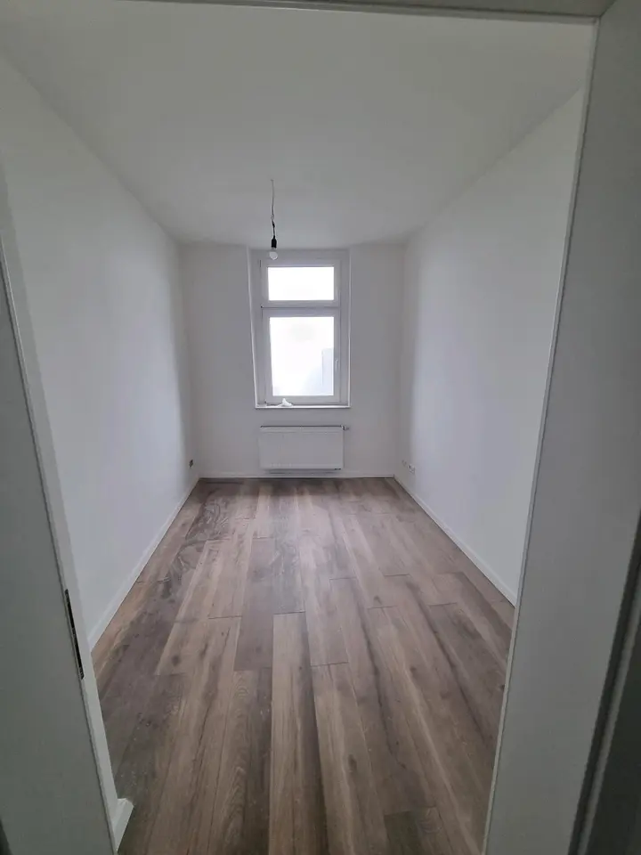 3 Zimmer Wohnung mit 70 m² in Remscheid – Bild 2