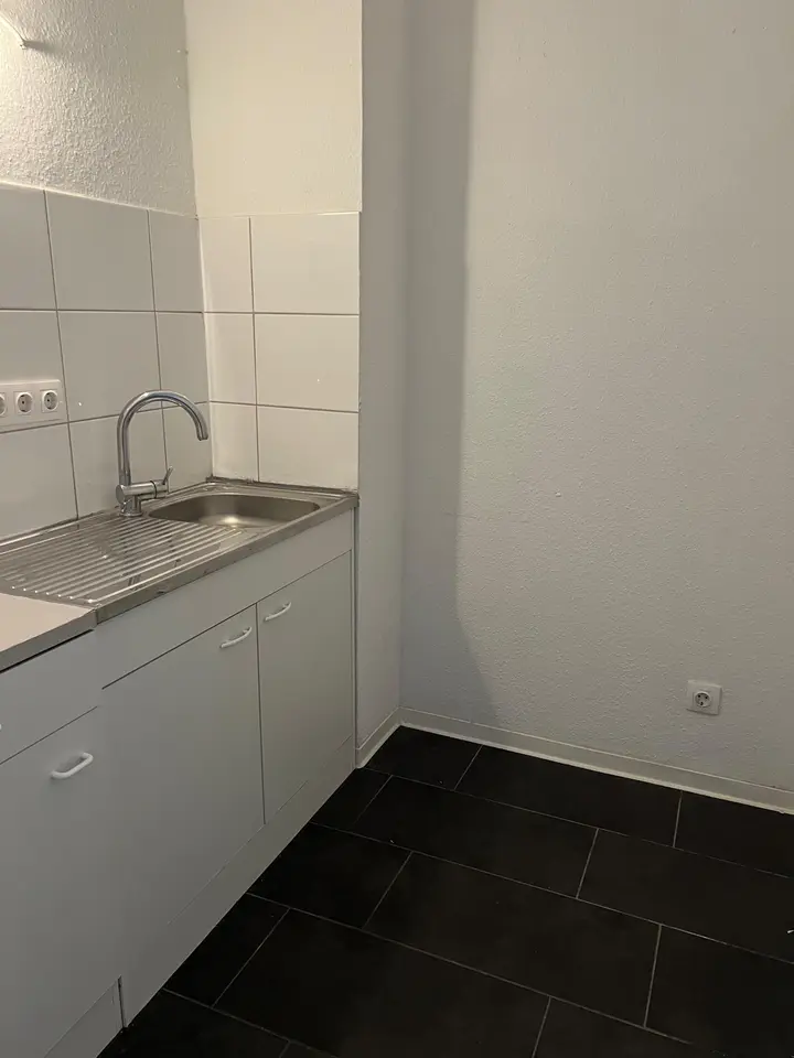 2 Zimmer Wohnung mit 41 m² in Düsseldorf – Bild 2