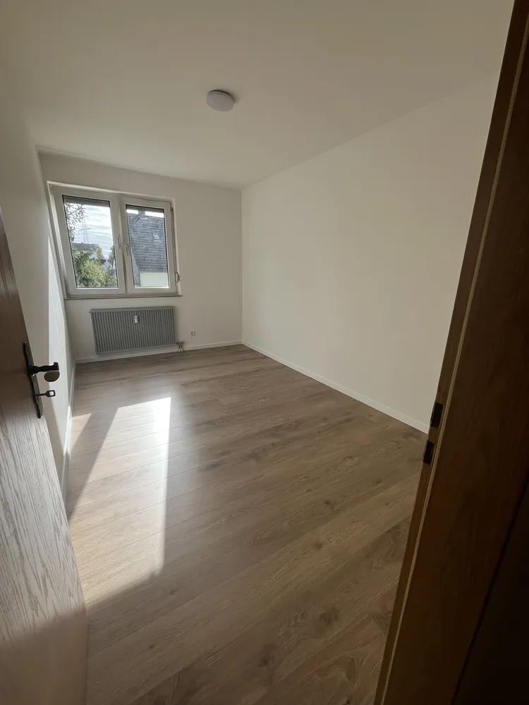 3 Zimmer Wohnung mit 88 m² in Leverkusen – Bild 12