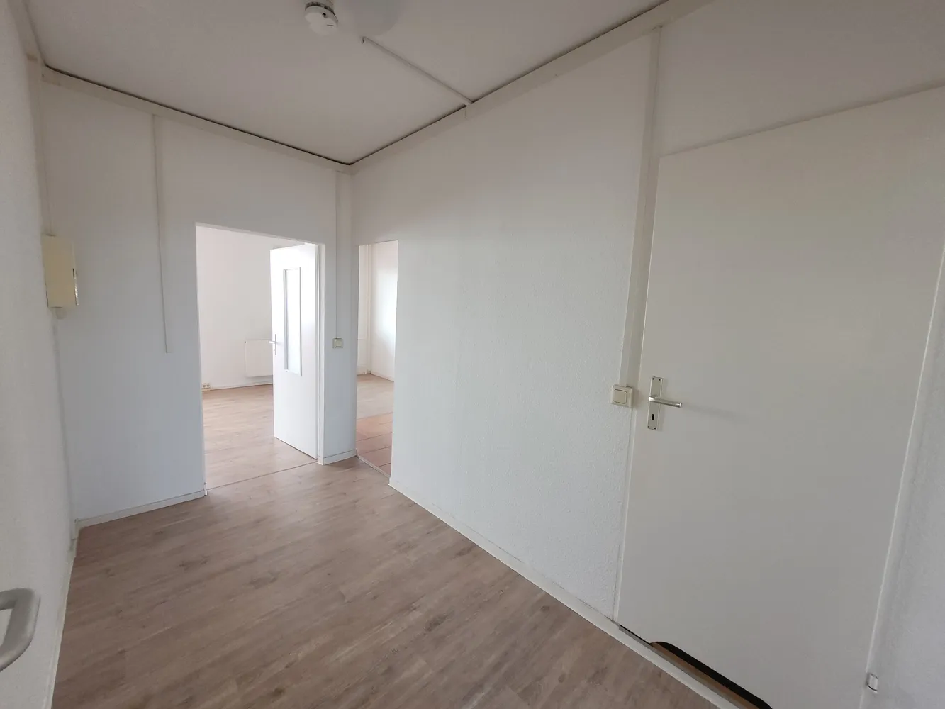 3 Zimmer Wohnung mit 57 m² in Halle (Saale) – Bild 3