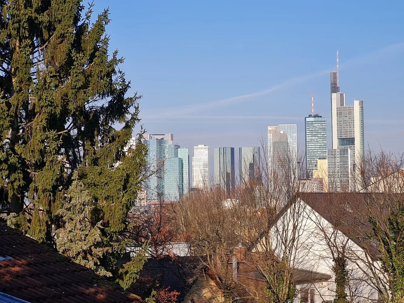 3 Zimmer Wohnung mit 75 m² in Frankfurt am Main – Bild 1