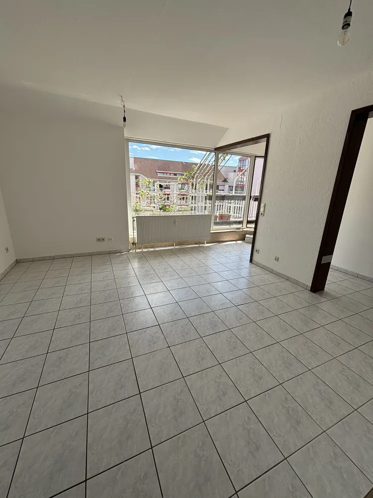 2 Zimmer Wohnung mit 56 m² in Saarbrücken – Bild 4