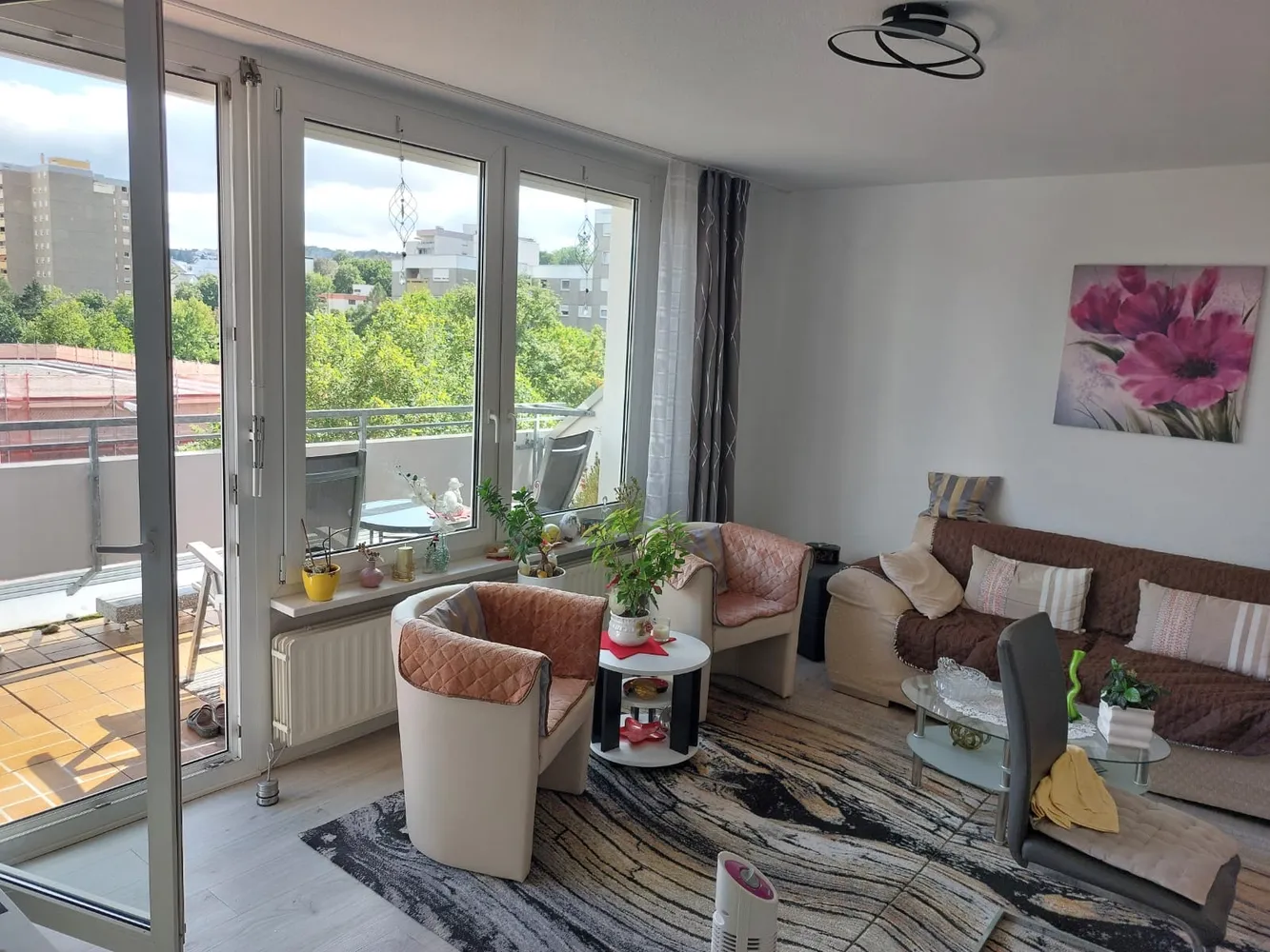 3 Zimmer Wohnung mit 70 m² in Stuttgart – Bild 2