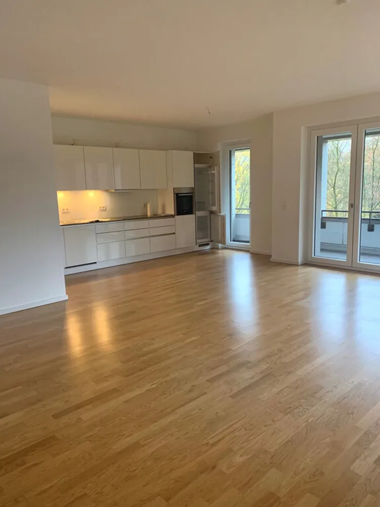 4 Zimmer Wohnung mit 122 m² in Hamburg – Bild 10