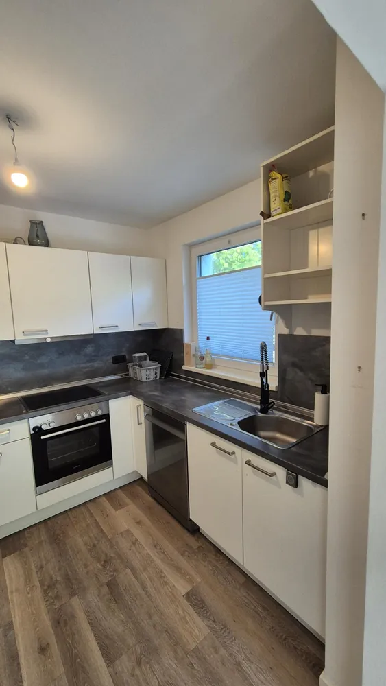 4 Zimmer Wohnung mit 97 m² in Lübeck – Bild 3