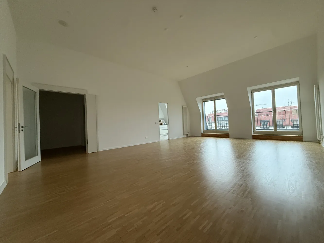 4 Zimmer Wohnung mit 154 m² in Berlin – Bild 6