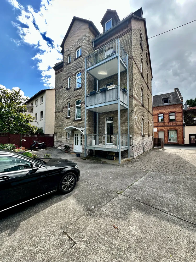 2 Zimmer Wohnung mit 72 m² in Wiesbaden – Bild 2