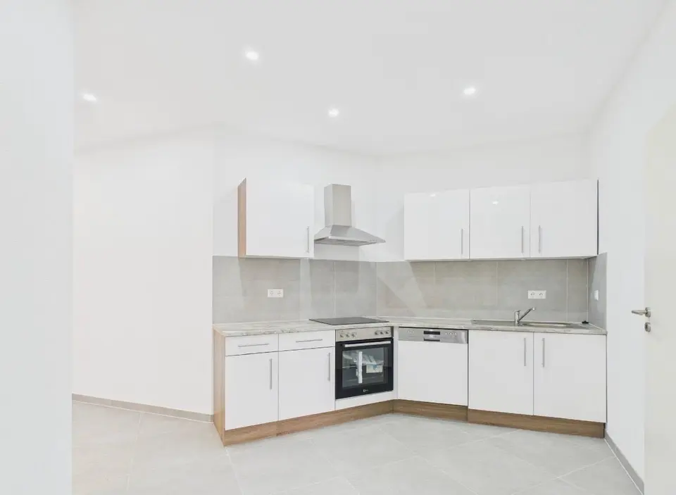 4 Zimmer Wohnung mit 100 m² in Herrenberg – Bild 1